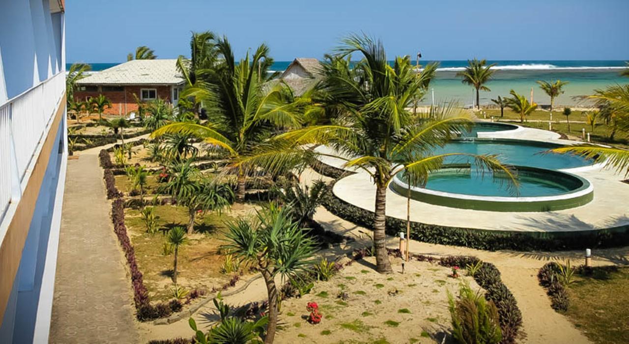 Turtle Beach Hotel Ujunggenteng Ruang foto