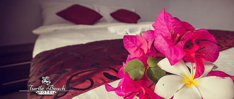 Turtle Beach Hotel Ujunggenteng Bagian luar foto